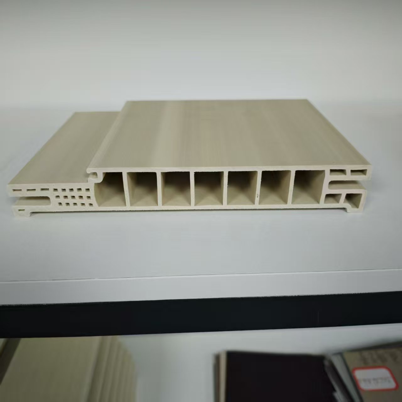 100/140/180/220mm A-típusú WPC ajtókeret 40mm/45mm panelhez